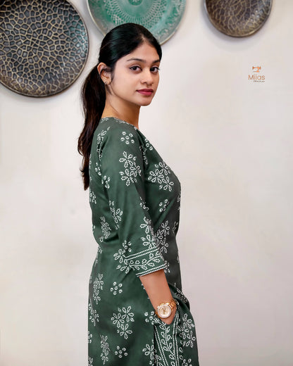 South Cotton Co-ord Set with Mirror Work and Kota check dupatta-Forest Green.