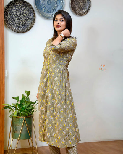 Cotton Co-ord Set: Effortless Style & Comfort-Moss Green