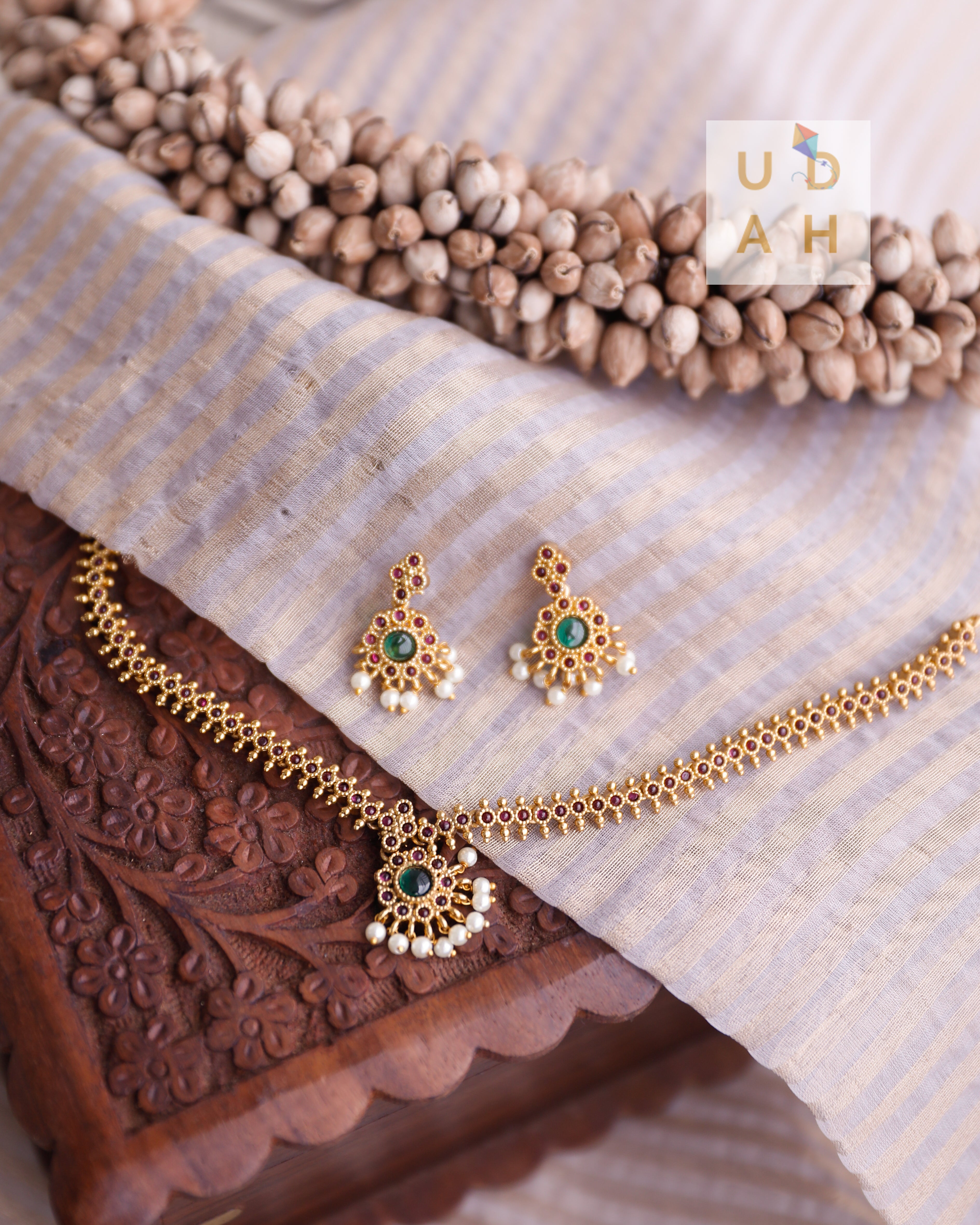 Micro-Kemp & Pearl Choker Set