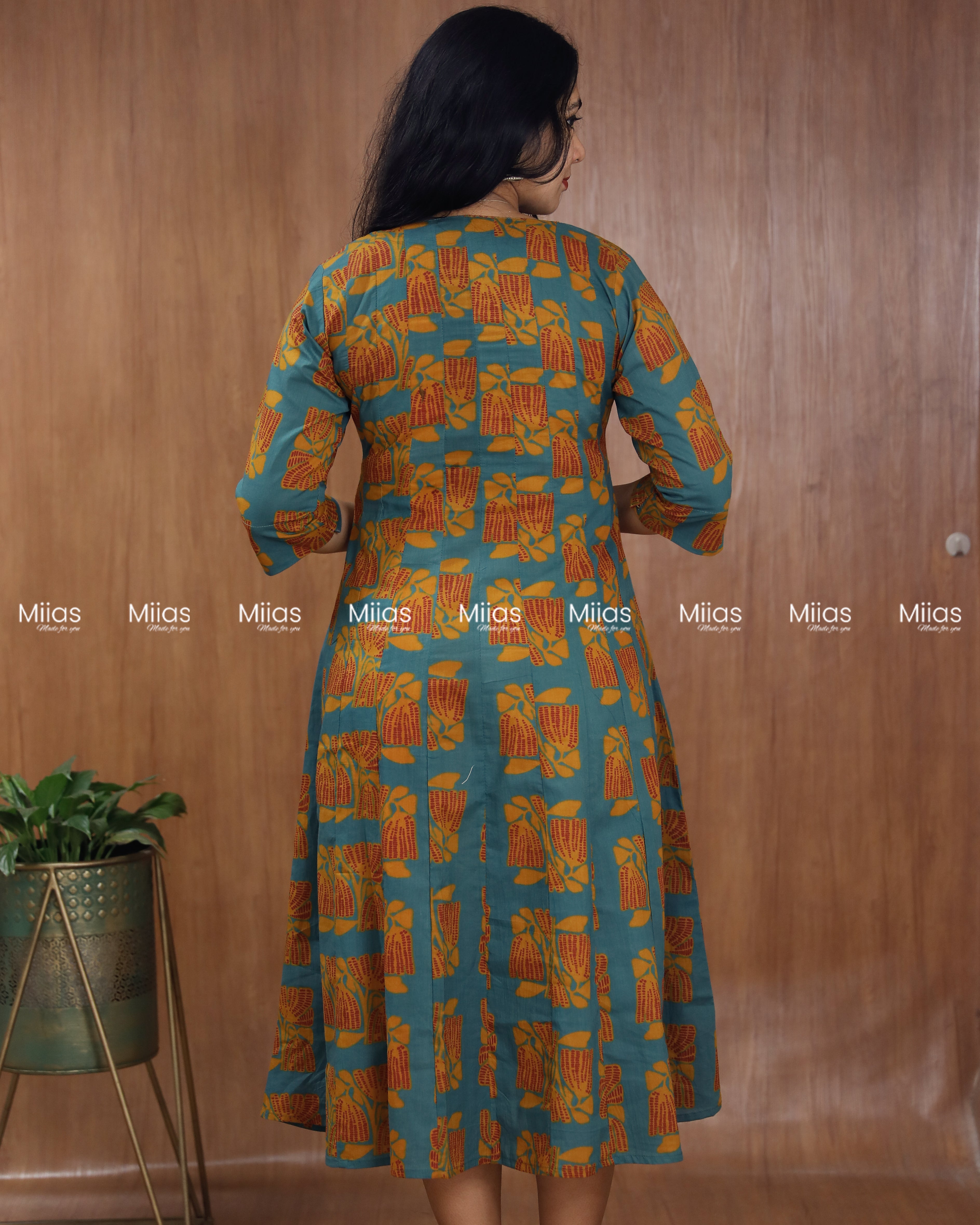 South Cotton Panel Kurti | Beaded Neckline + Slit Sleeves | Steel Blue