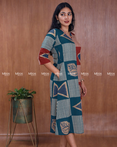 South Cotton Dress Kurti | Dual Print + Folding Collar | Red with Blue