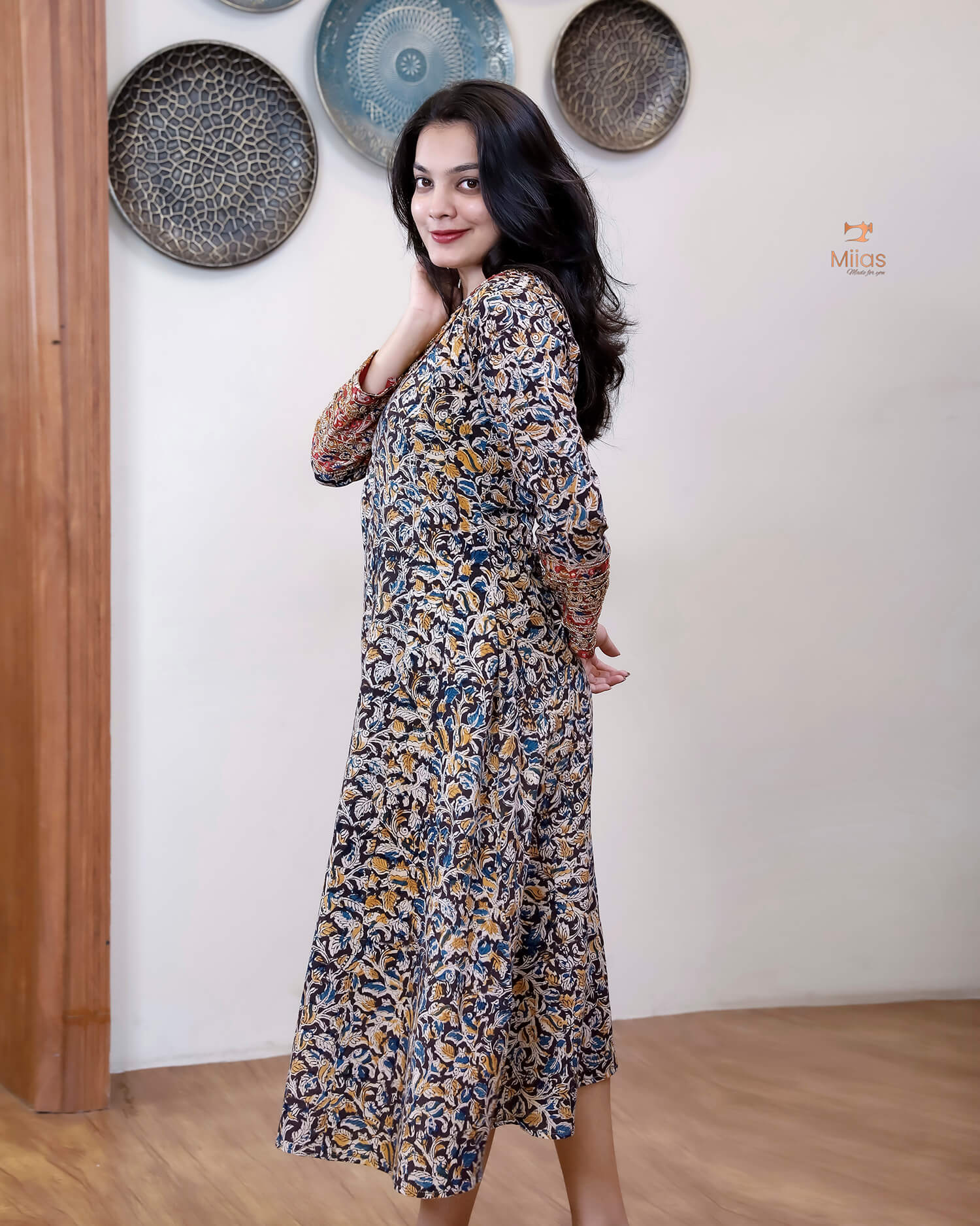 Hand Block Printed Kalamkari Kurti Embroidered Mirror work-Black.
