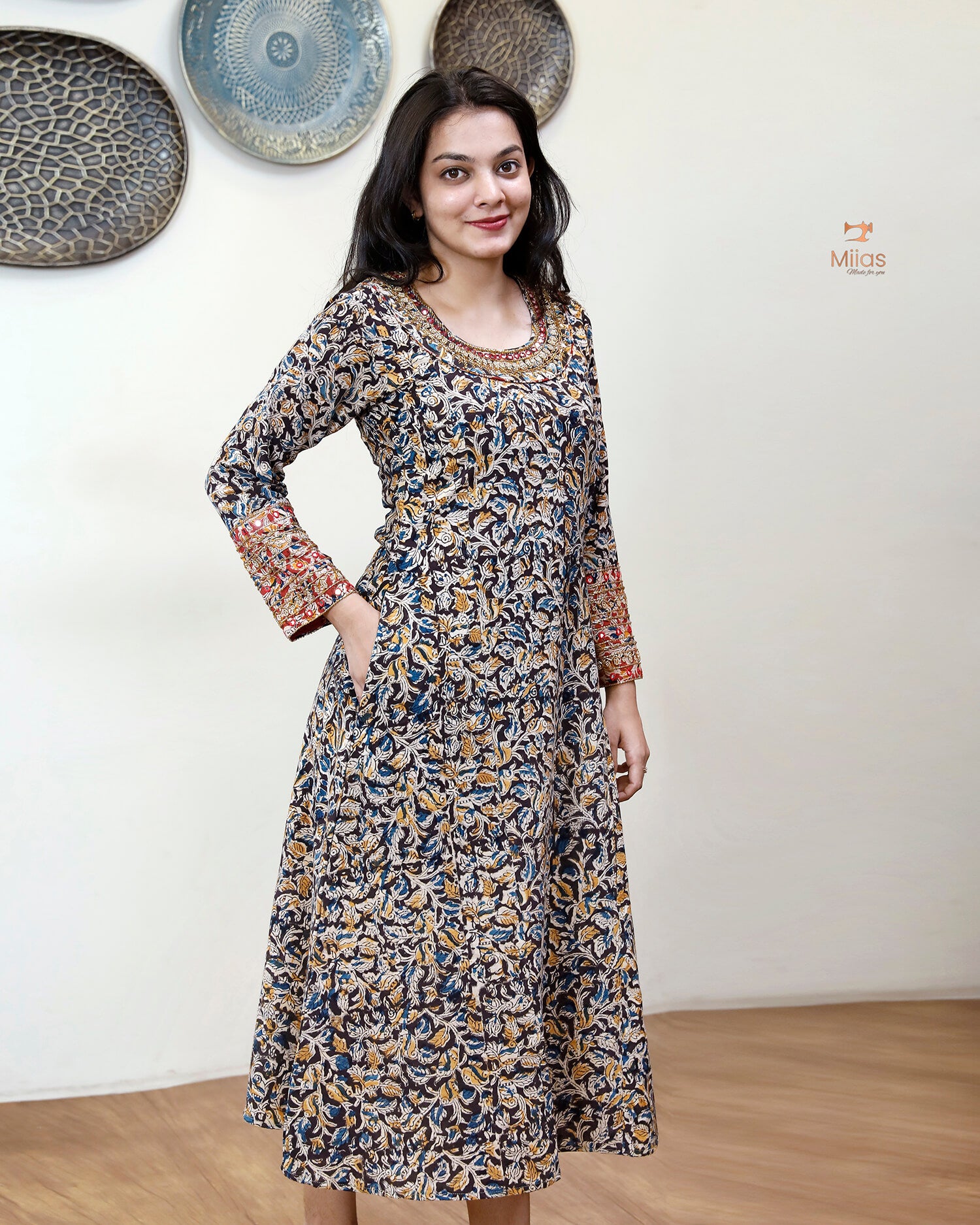 Hand Block Printed Kalamkari Kurti Embroidered Mirror work-Black.