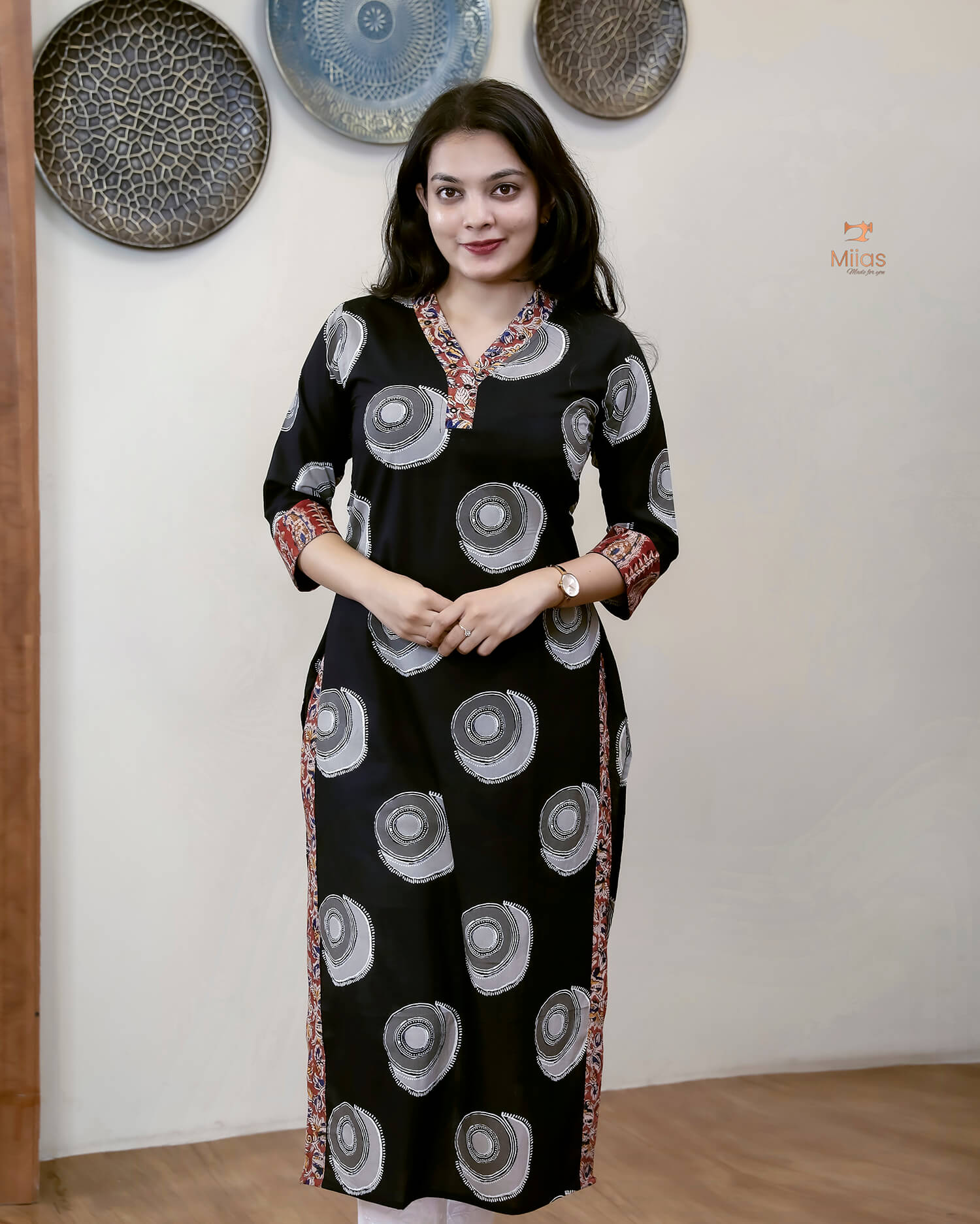 South Cotton Slit Kurti Embroidered Kalamkari Patches-Black.