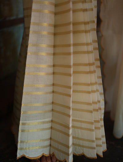 Kerala Cotton Lurex Saree & Blouse: Tissue Applique | Vishu Collection.