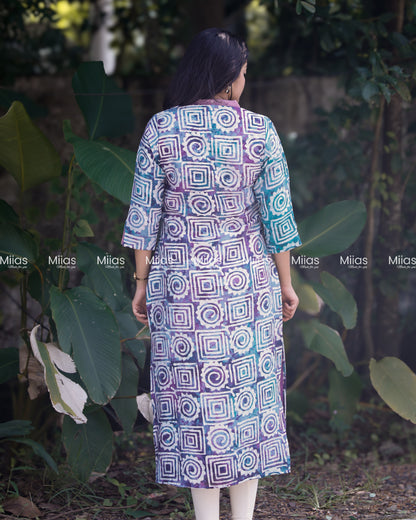 Chanderi Silk Slitted kurti | Beaded V-Neck | Blue with Purple