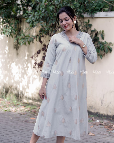 Mul Chanderi Dress Kurti | Zari V-Neck + Lace + A-Line | Pastel Blue