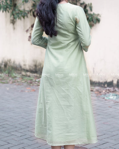 Mul Chanderi Dress Kurti | Zari V-Neck + Lace + A-Line | Pastel Green