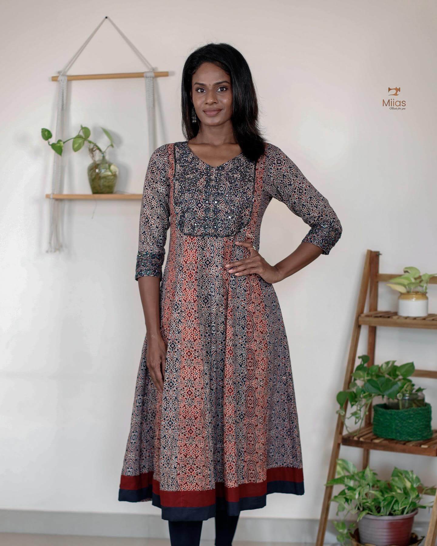 Ajrakh printed cotton panel-cut kurti