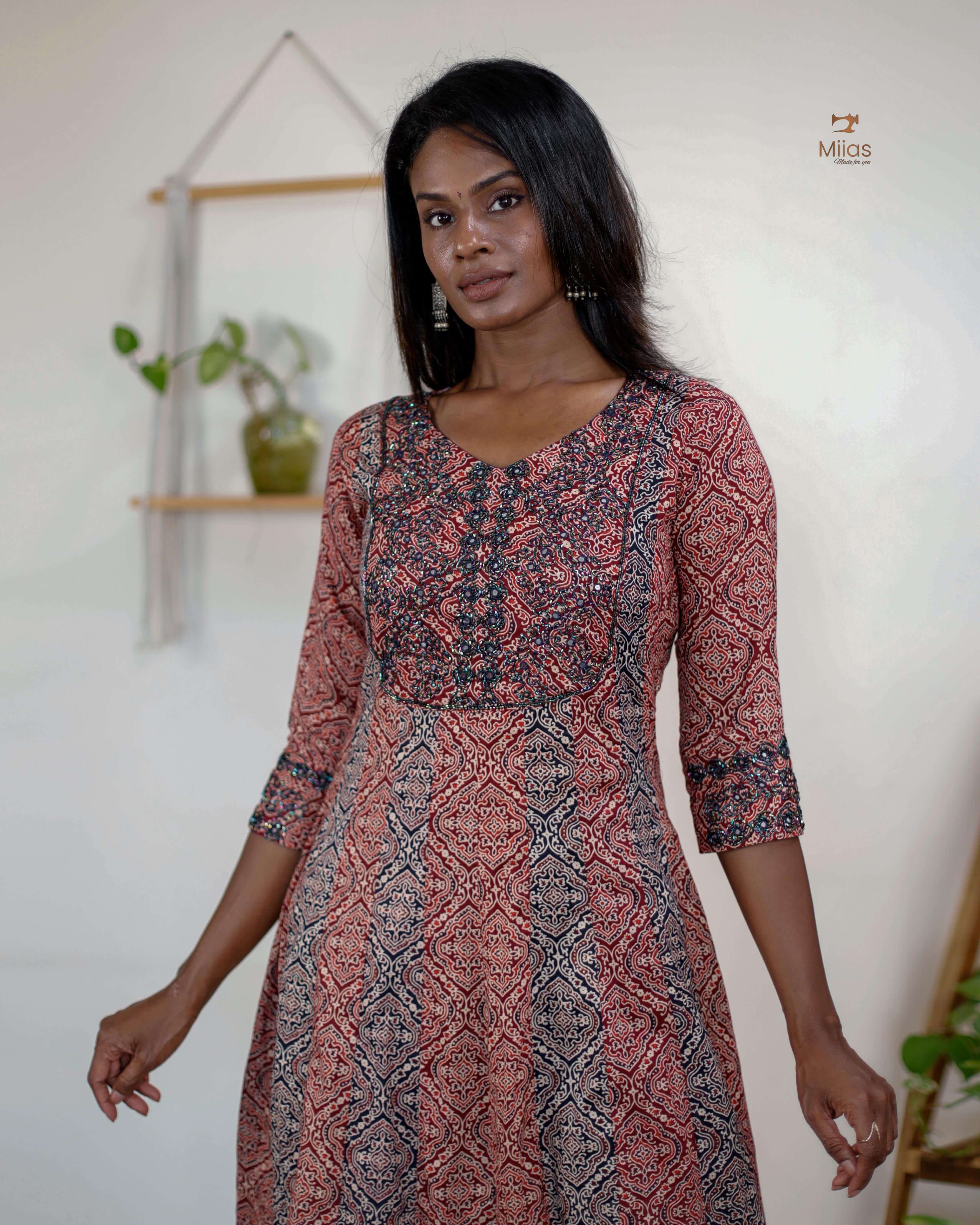 Ajrakh printed cotton panel-cut kurti