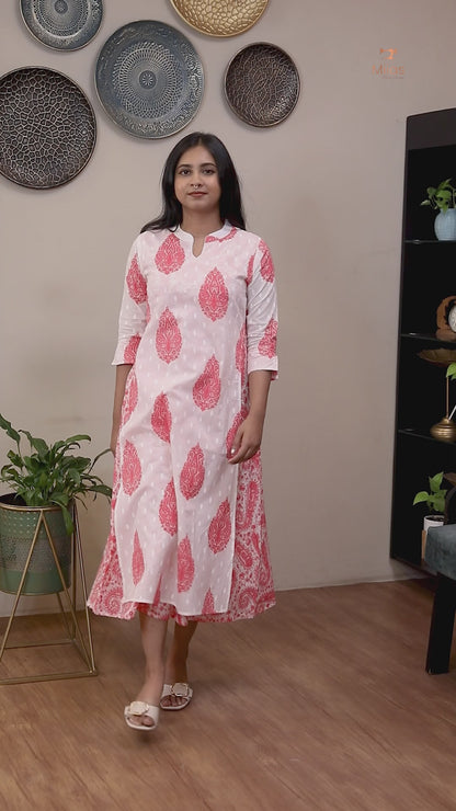 Jaipur Print Cotton Kurti with Jacket Style Back-Blue